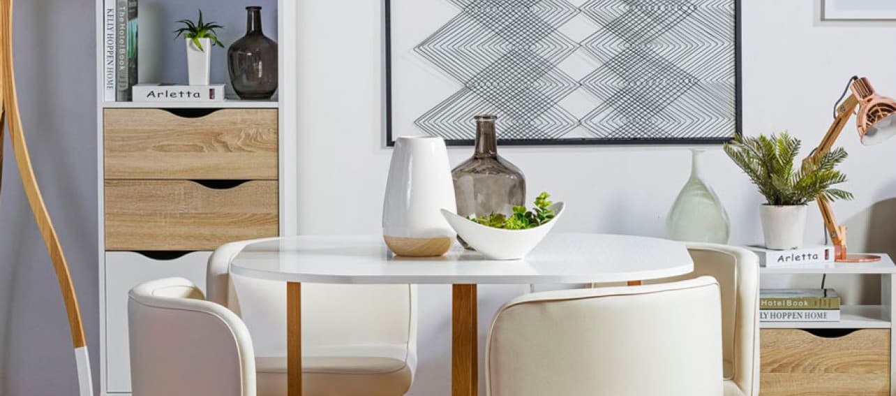 Organiza tu comedor con estilo: muebles secundarios