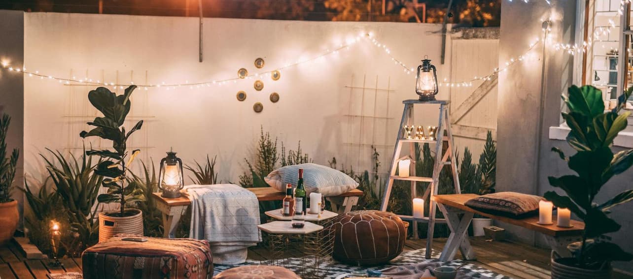 Ideas para iluminar un jardín y que parezca de cuento