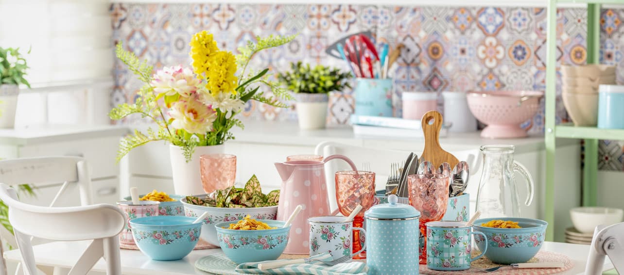 Descubre nuevas ideas para crear una hora del té inolvidable