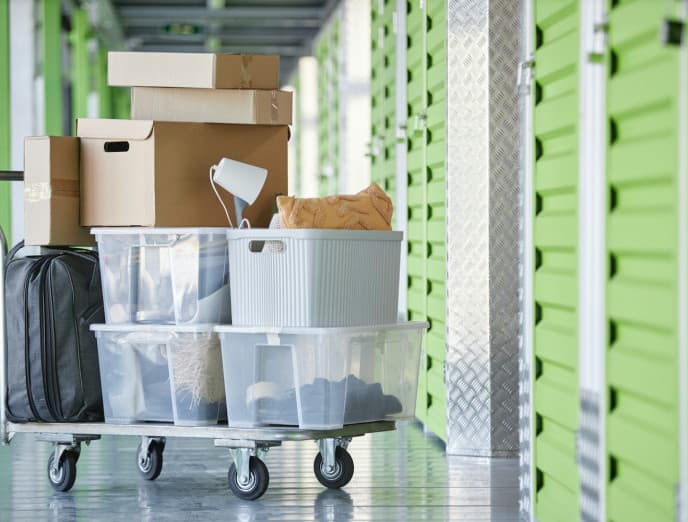 Cómo ordenar una bodega: consejos para un espacio funcional