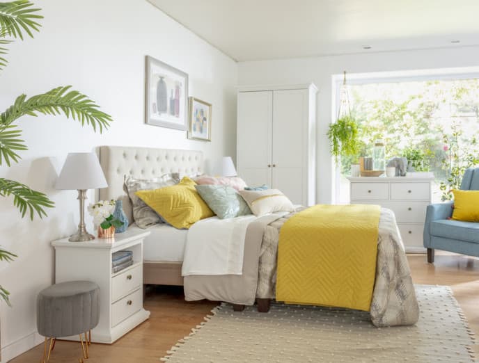 Gris y amarillo en pisos y paredes: cómo aplicar los colores Pantone 2021